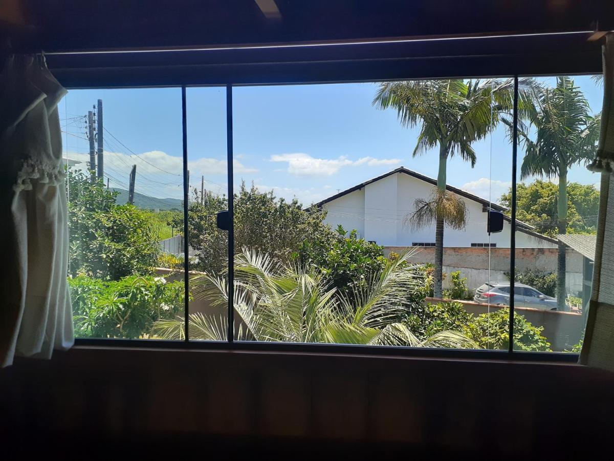 Jabuticasa Cabana De Madeira Na Praia Penha  Luaran gambar